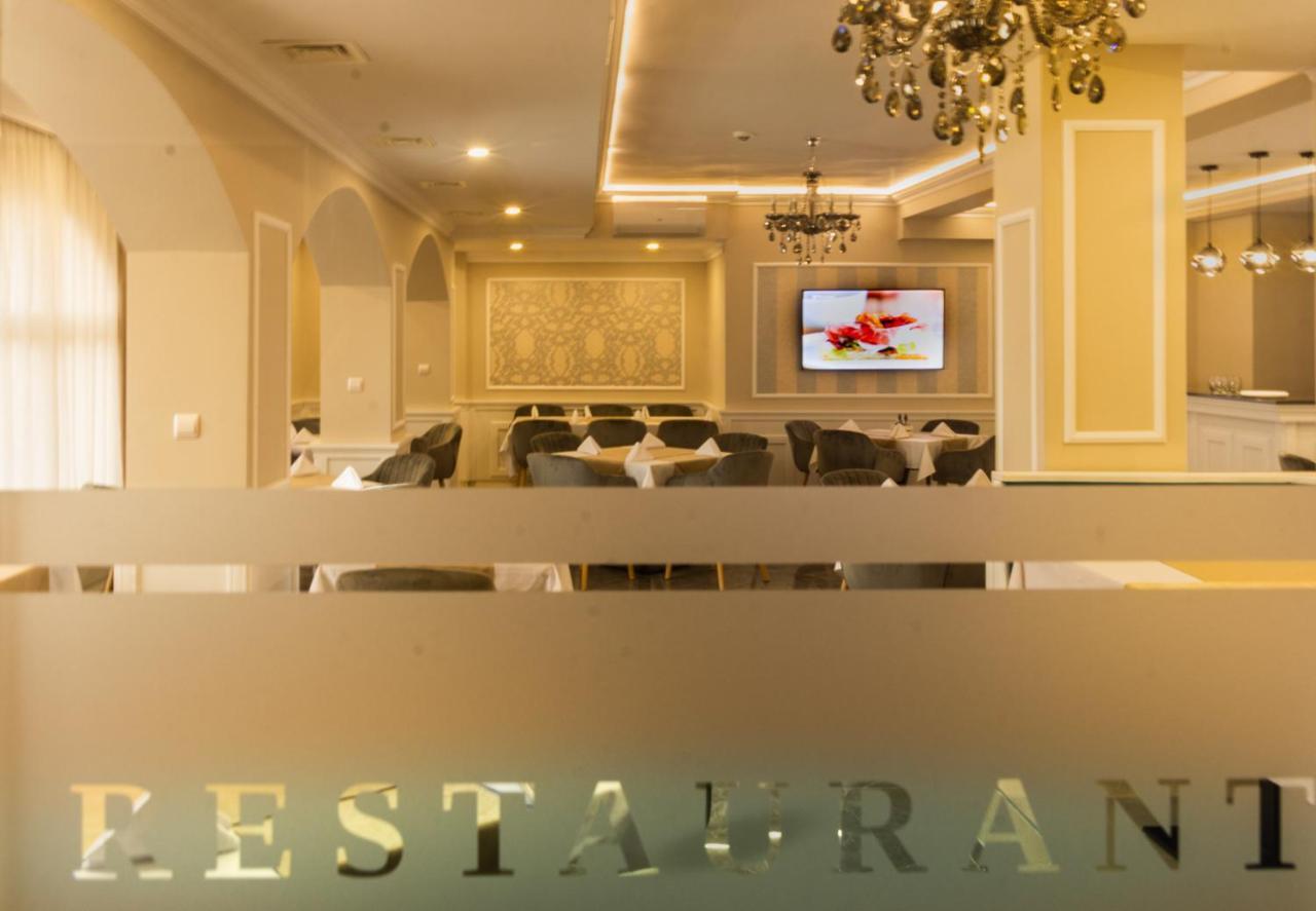 Vemara City Boutique Hotel-Free Parking Βάρνα Εξωτερικό φωτογραφία