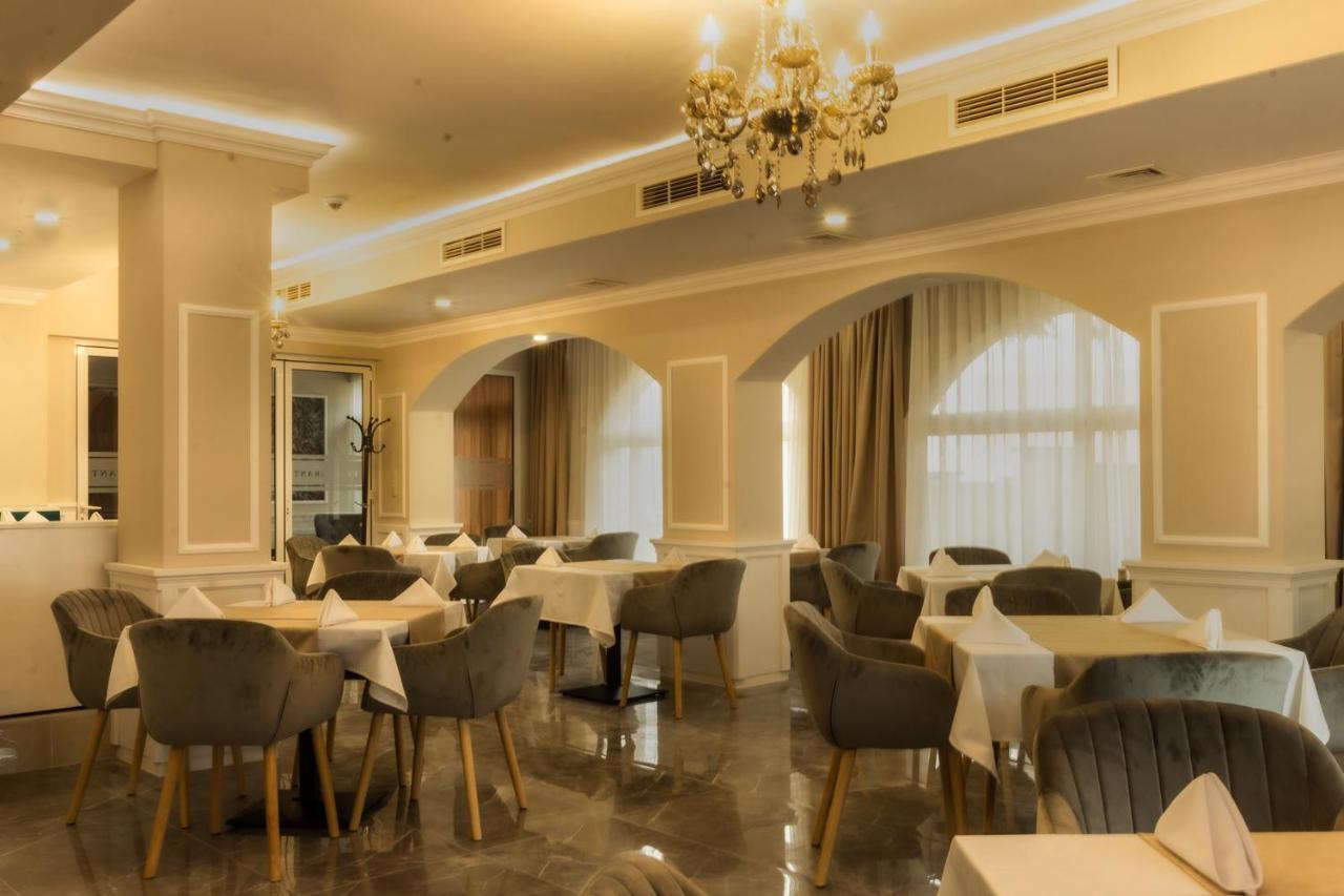 Vemara City Boutique Hotel-Free Parking Βάρνα Εξωτερικό φωτογραφία