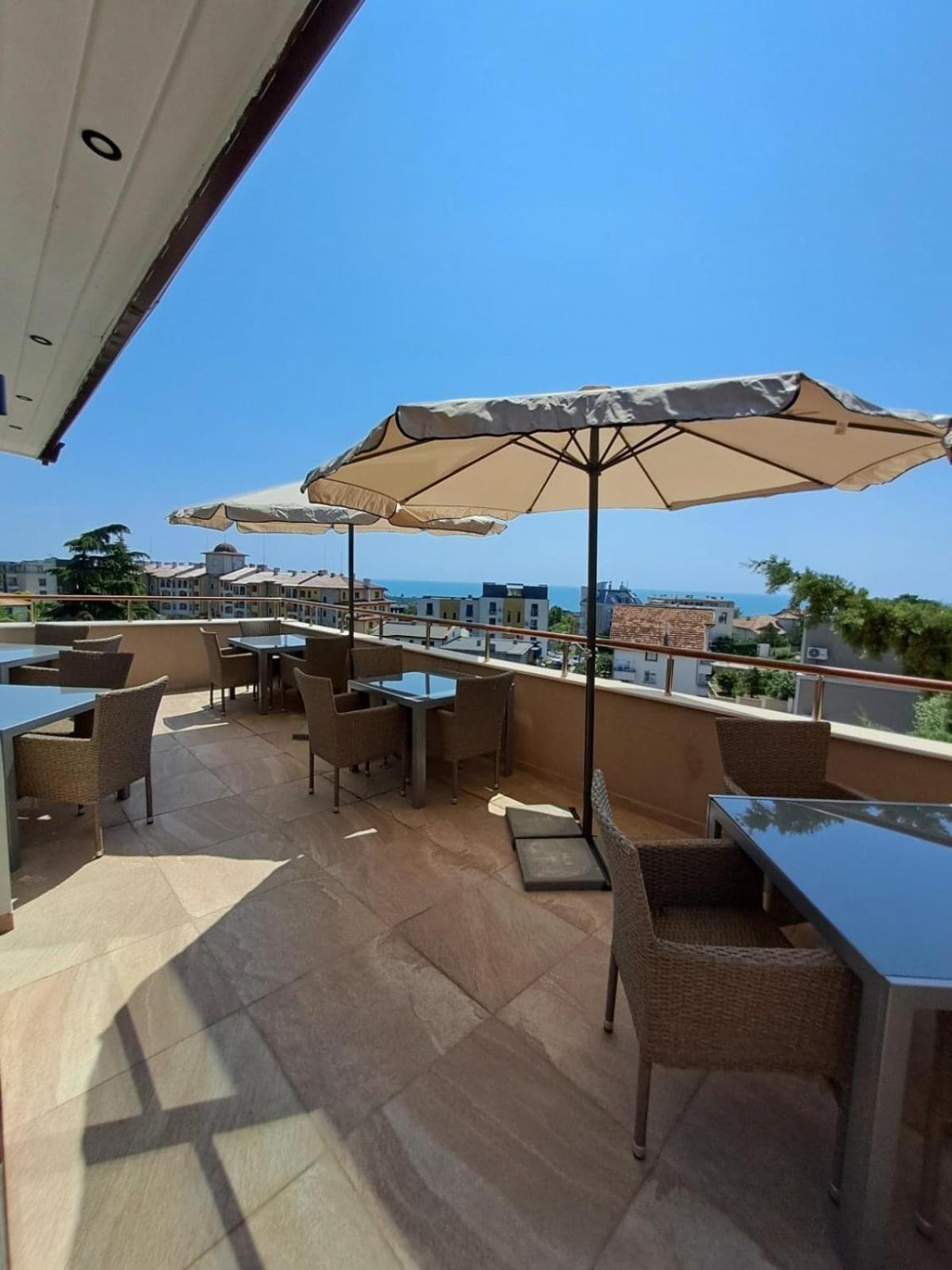 Vemara City Boutique Hotel-Free Parking Βάρνα Εξωτερικό φωτογραφία