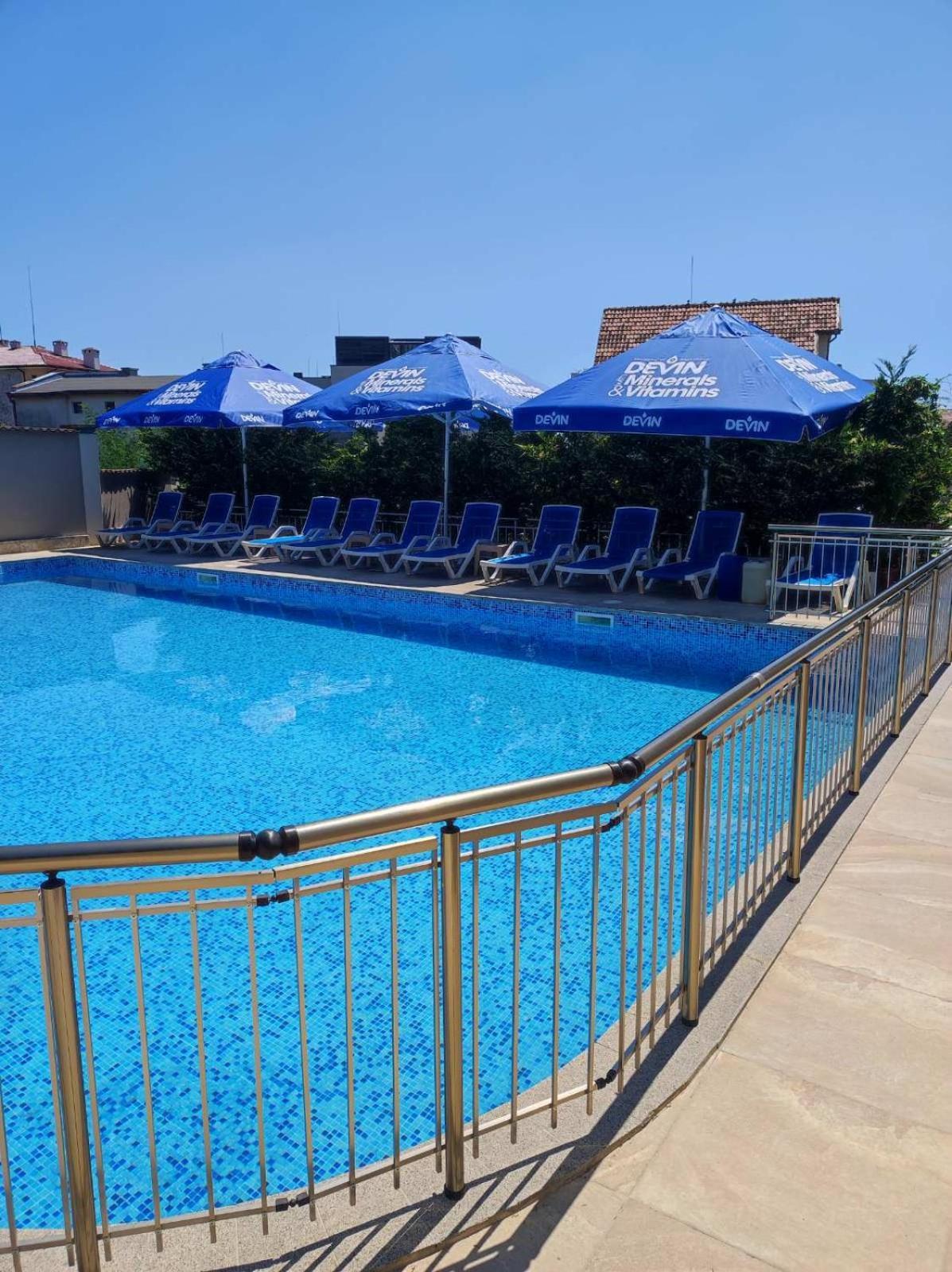 Vemara City Boutique Hotel-Free Parking Βάρνα Εξωτερικό φωτογραφία