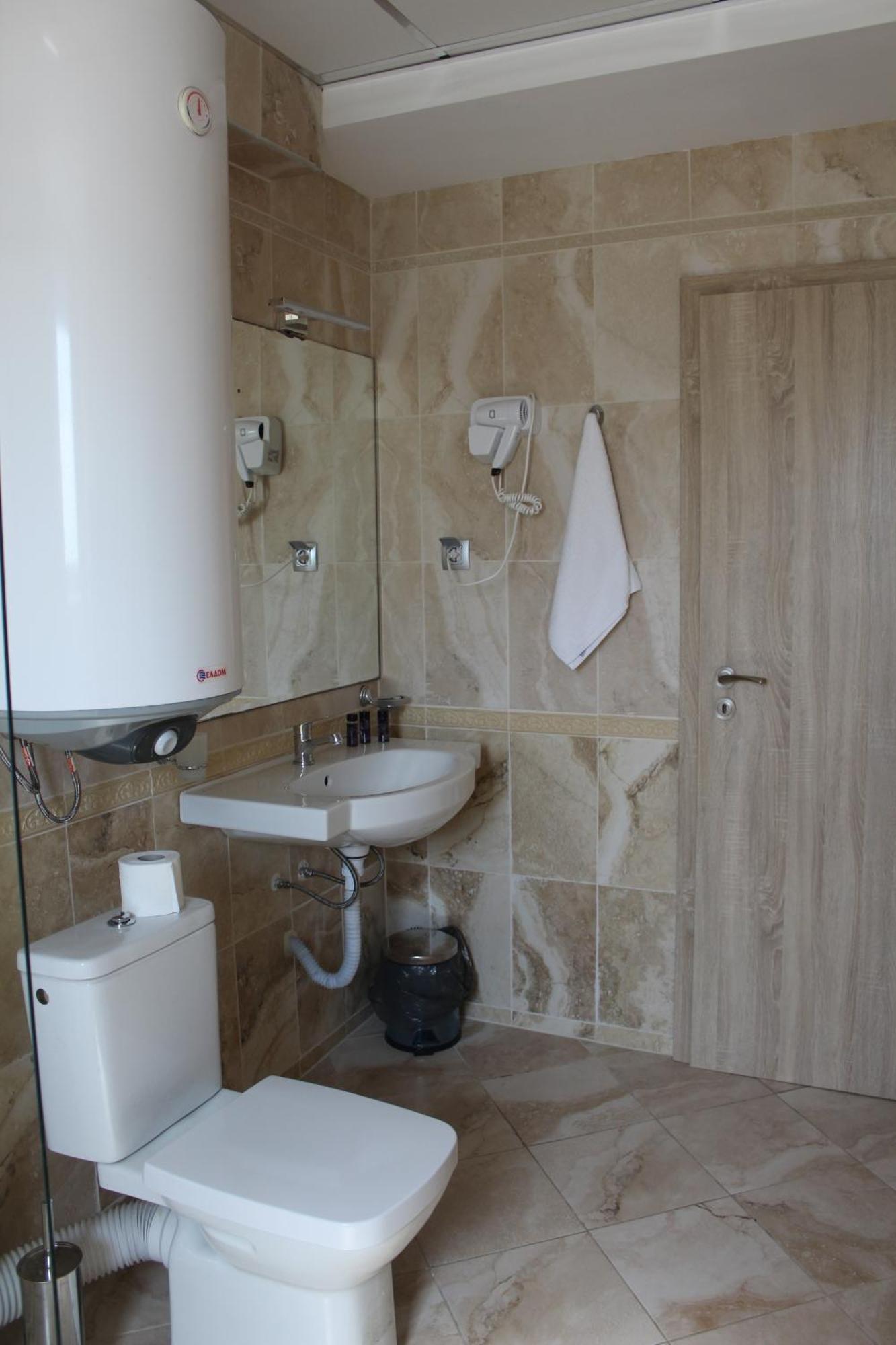 Vemara City Boutique Hotel-Free Parking Βάρνα Εξωτερικό φωτογραφία