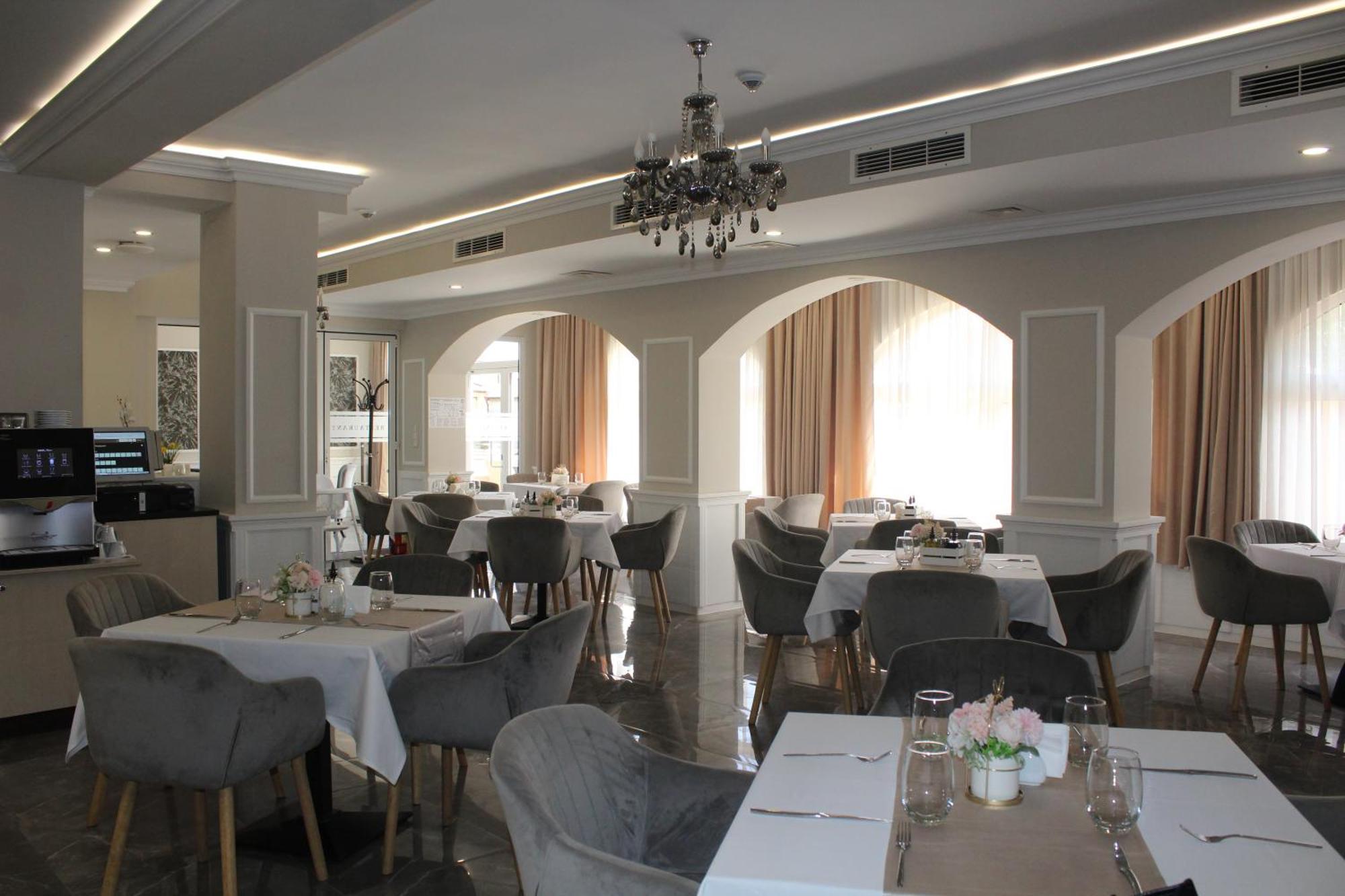 Vemara City Boutique Hotel-Free Parking Βάρνα Εξωτερικό φωτογραφία